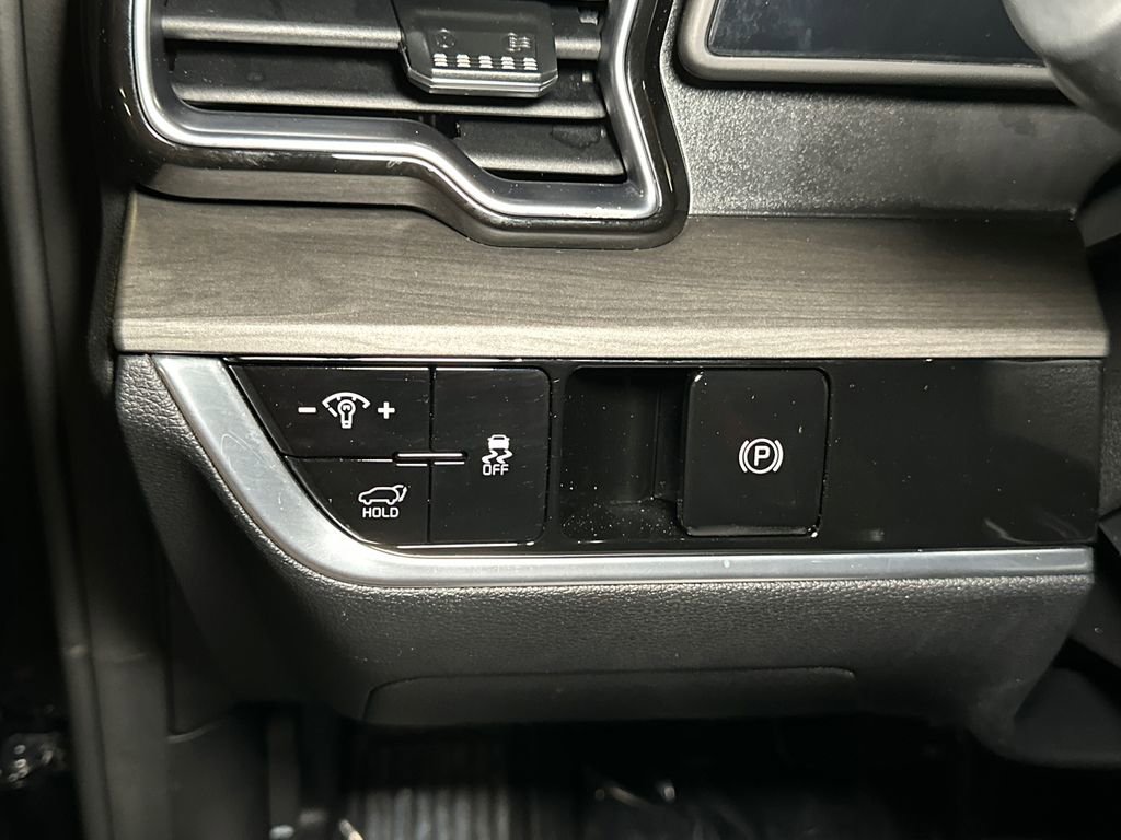 Used 2023 Kia Sportage X-Line w/ X-Line Premium Package image 20