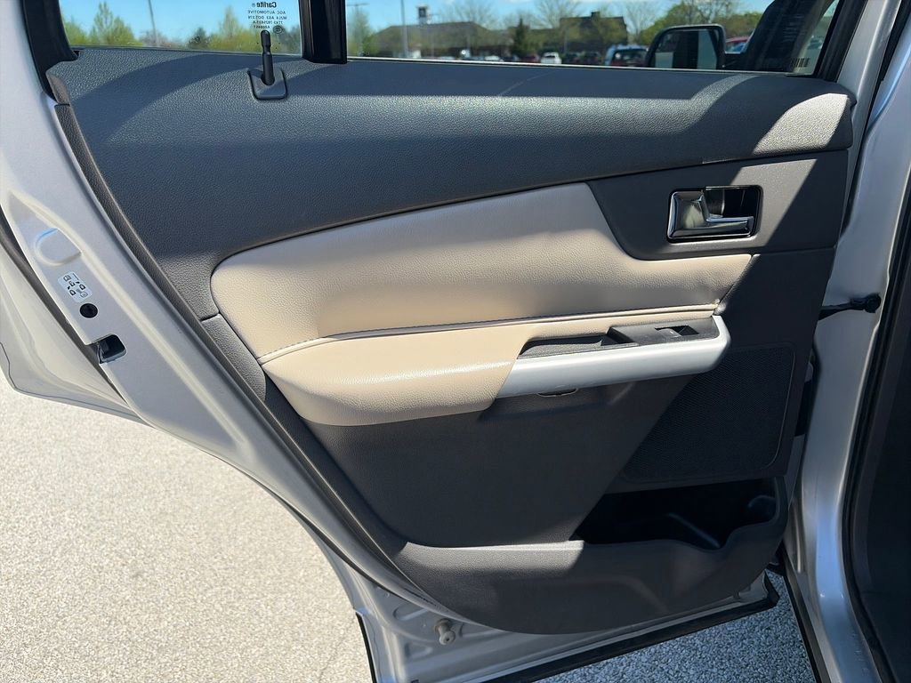Used 2014 Ford Edge SE w/ Equipment Group 101A image 23