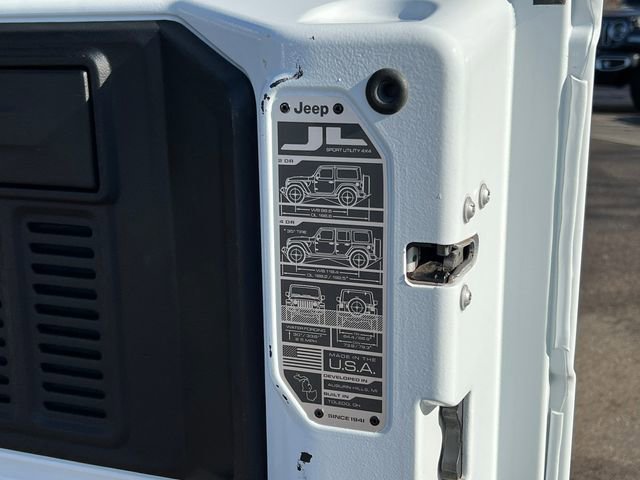 Used 2023 Jeep Wrangler Sport S image 38