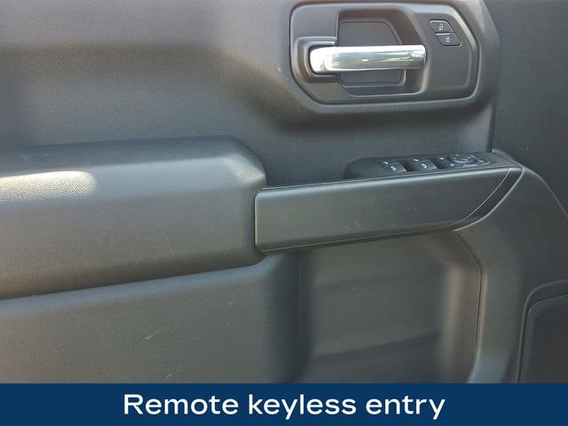 Used 2025 Chevrolet Silverado 2500 Custom w/ Custom Convenience Package image 21