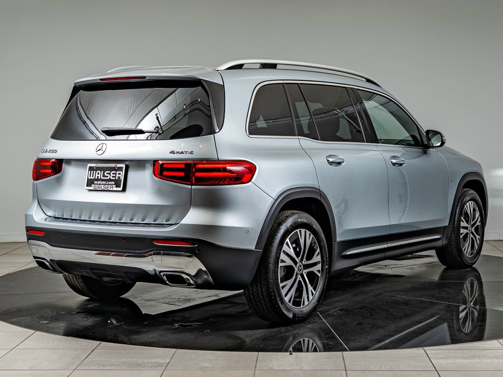 Certified 2026 Mercedes-Benz GLB 250 4MATIC image 5