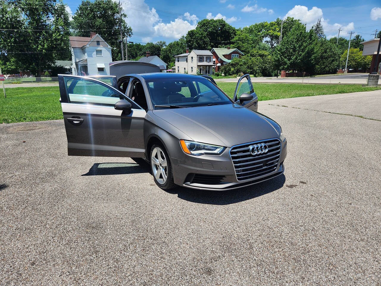 Used 2016 Audi A3 2.0T Premium Plus w/ Technology Package AWD/4WD image 28