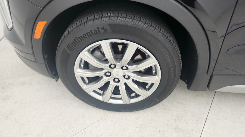 Certified 2023 Cadillac XT4 Premium Luxury w/ Cold Weather Package image 44