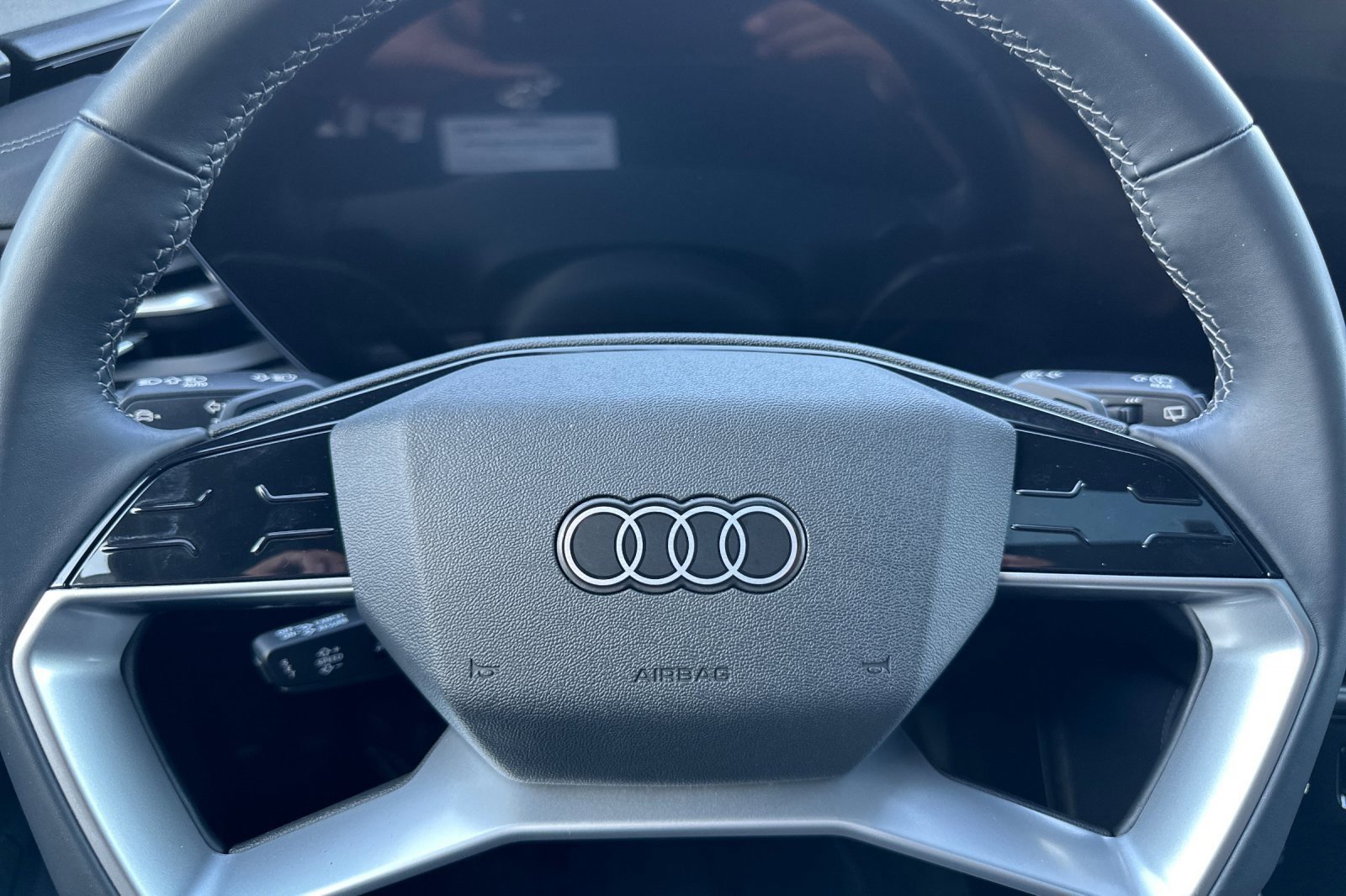 Used 2025 Audi Q5 Premium Plus w/ Premium Plus AWD/4WD image 23