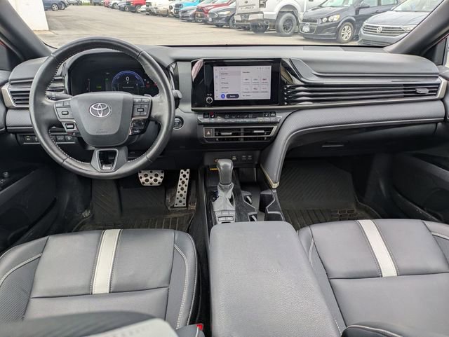 Used 2025 Toyota Camry SE w/ Convenience Package AWD/4WD image 17