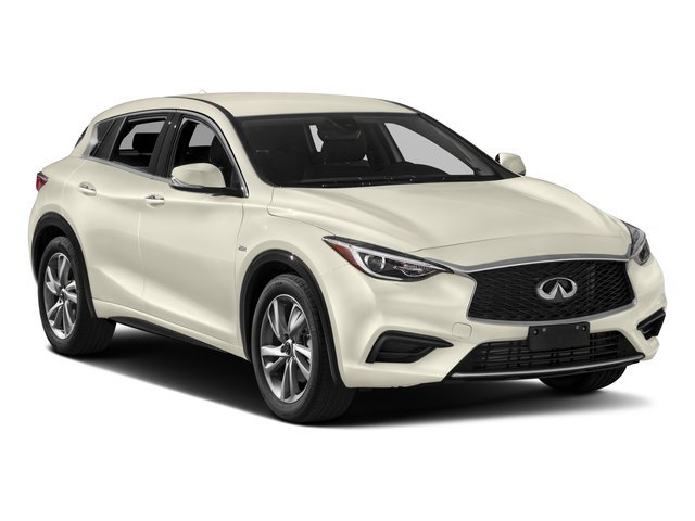 Used 2018 INFINITI QX30 FWD image 9