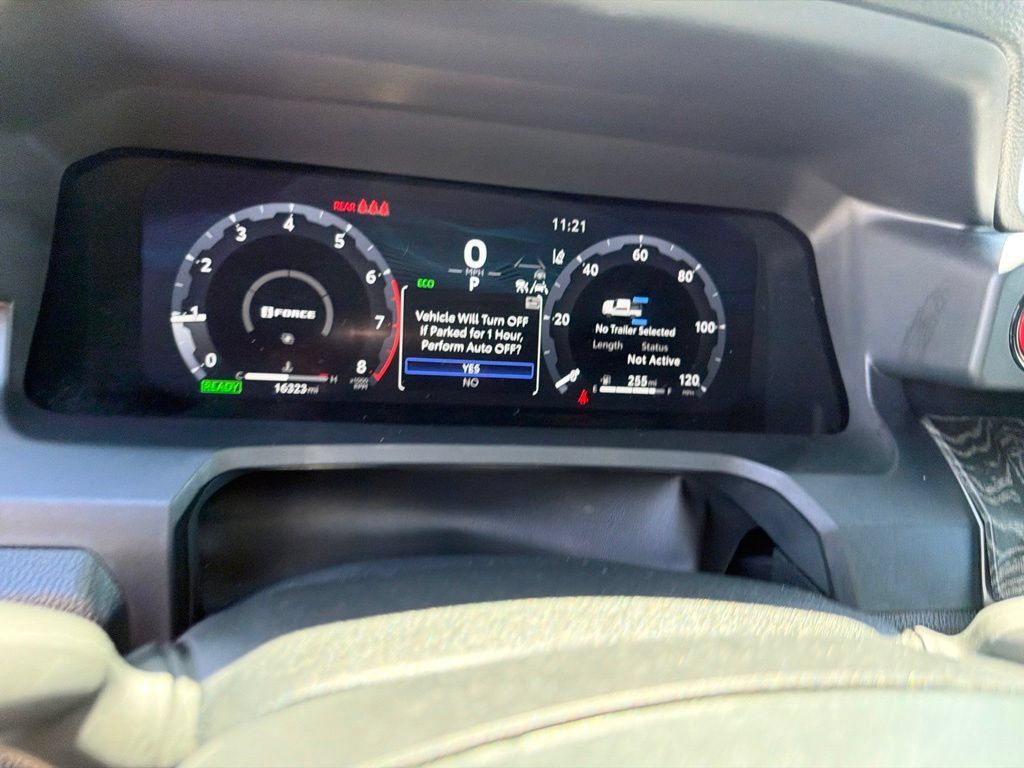 Used 2025 Toyota Tacoma TRD Off-Road AWD/4WD image 26