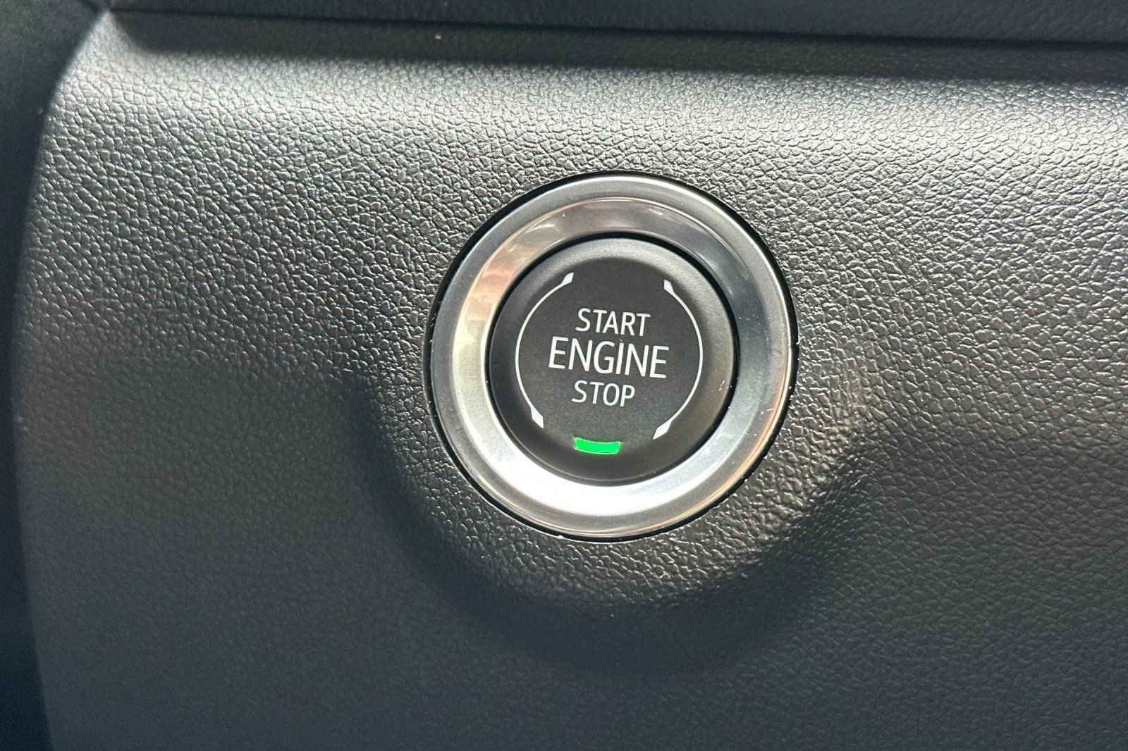 Used 2026 GMC Terrain Elevation image 30