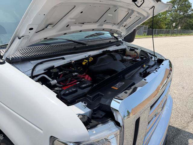 Used 2018 Ford E-350 and Econoline 350 Super Duty w/ Power Windows & Locks Group RWD image 43