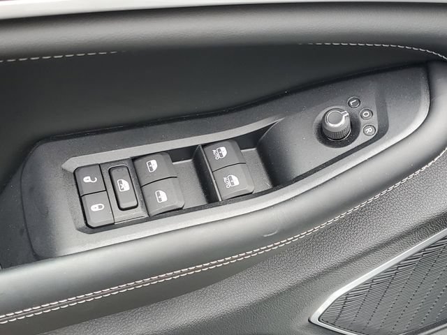 New 2026 Jeep Grand Cherokee Limited AWD/4WD image 17