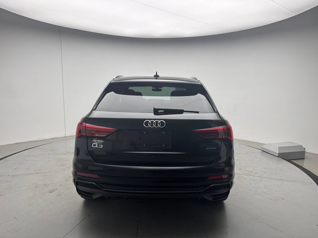 Used 2022 Audi Q3 2.0T Premium Plus AWD/4WD image 4