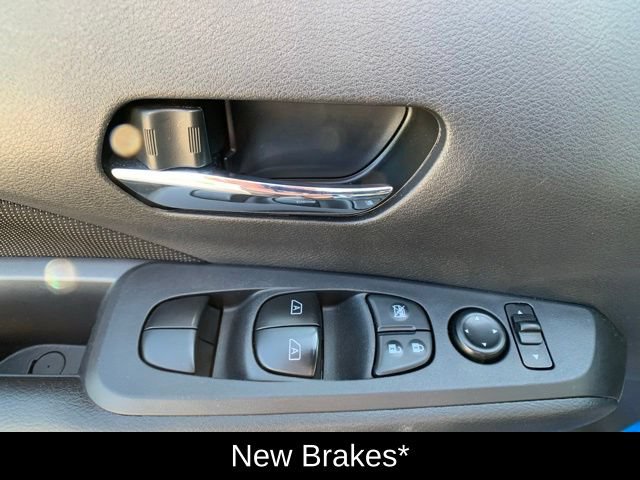 Certified 2023 Nissan Kicks SV FWD image 16