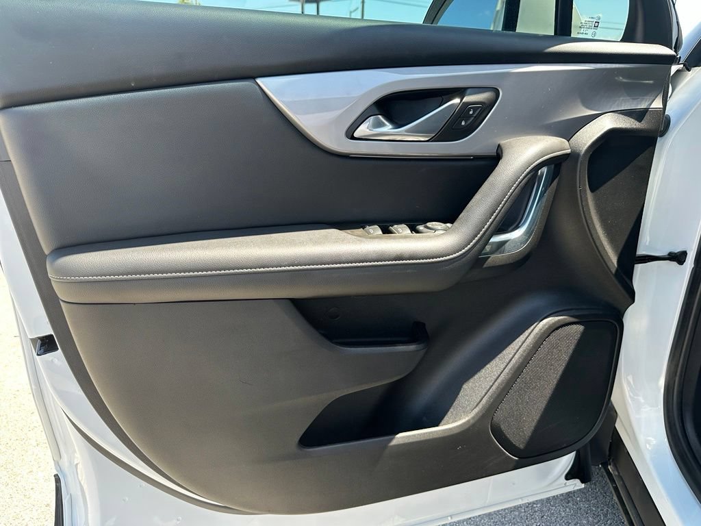 Used 2023 Chevrolet Blazer LT FWD image 26