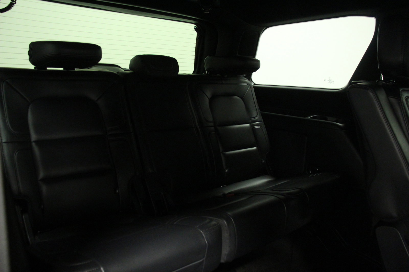 Used 2024 Lincoln Navigator Reserve image 19