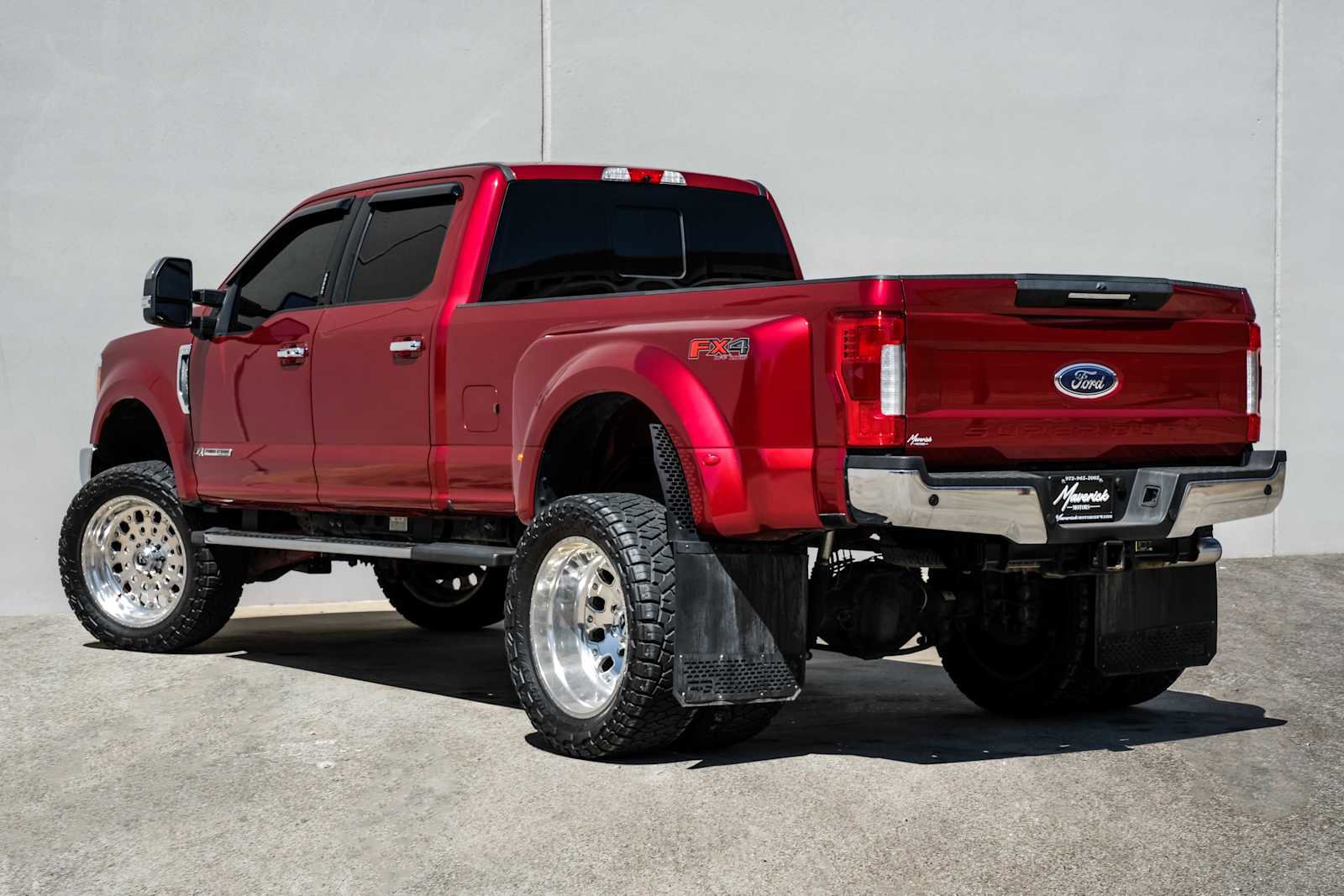 Used 2018 Ford F350 Lariat w/ Lariat Ultimate Package image 10