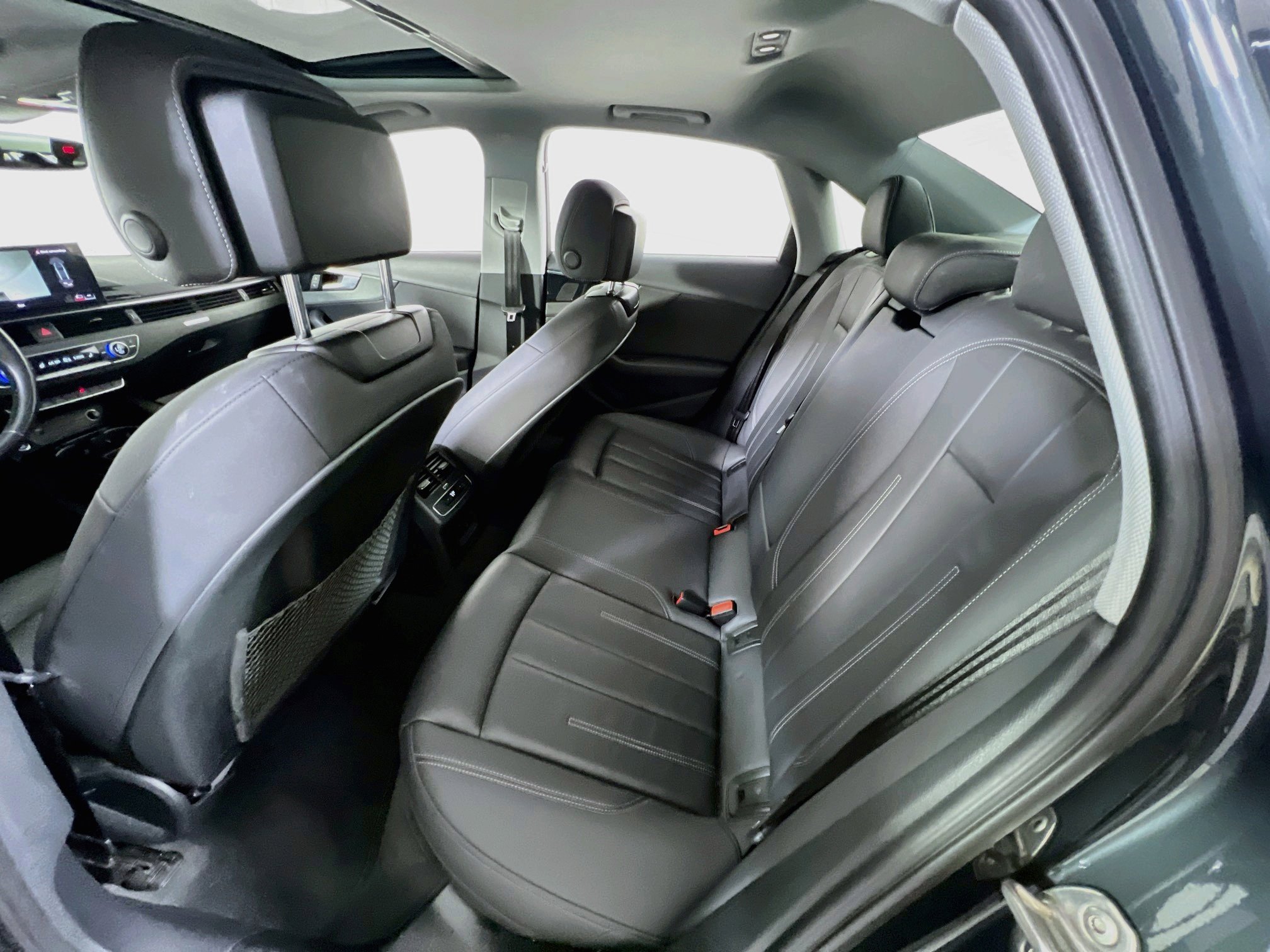 Used 2021 Audi A4 2.0T Premium w/ Convenience Package AWD/4WD image 25