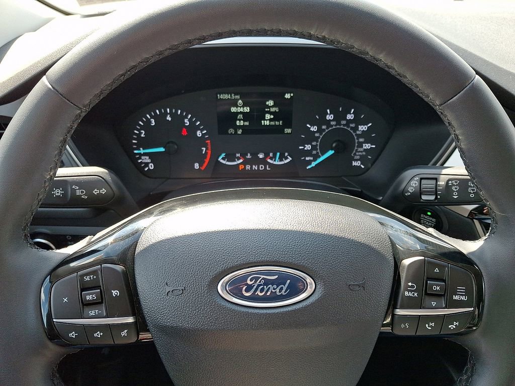 Certified 2022 Ford Escape SE w/ SE Sport Appearance Package image 18