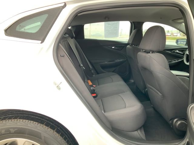 Used 2024 Chevrolet Malibu LS image 18