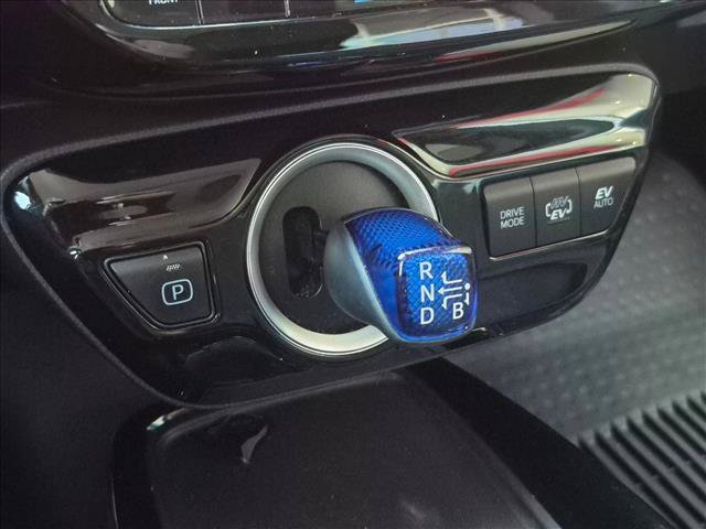 Certified 2022 Toyota Prius Prime LE FWD image 12