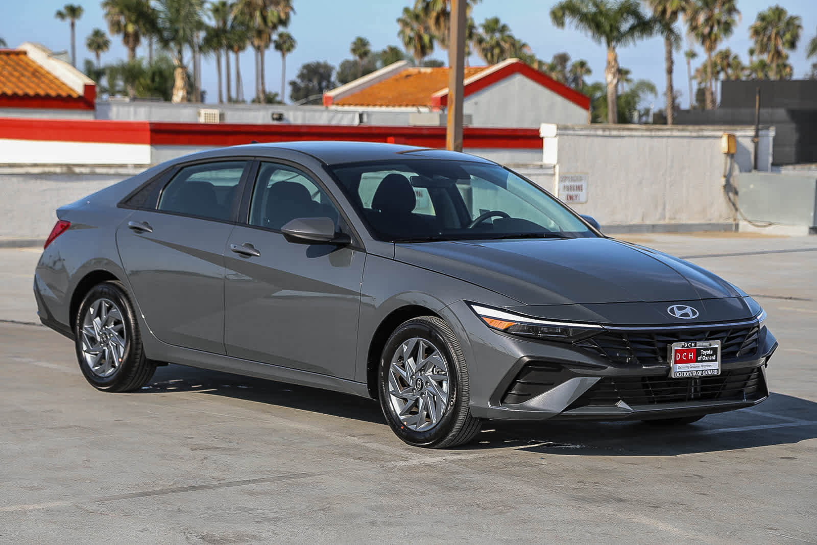 Used 2026 Hyundai Elantra Blue w/ Cargo Package image 4