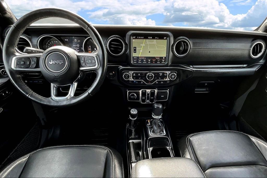 Used 2022 Jeep Wrangler Unlimited Sahara w/ Cold Weather Group image 9