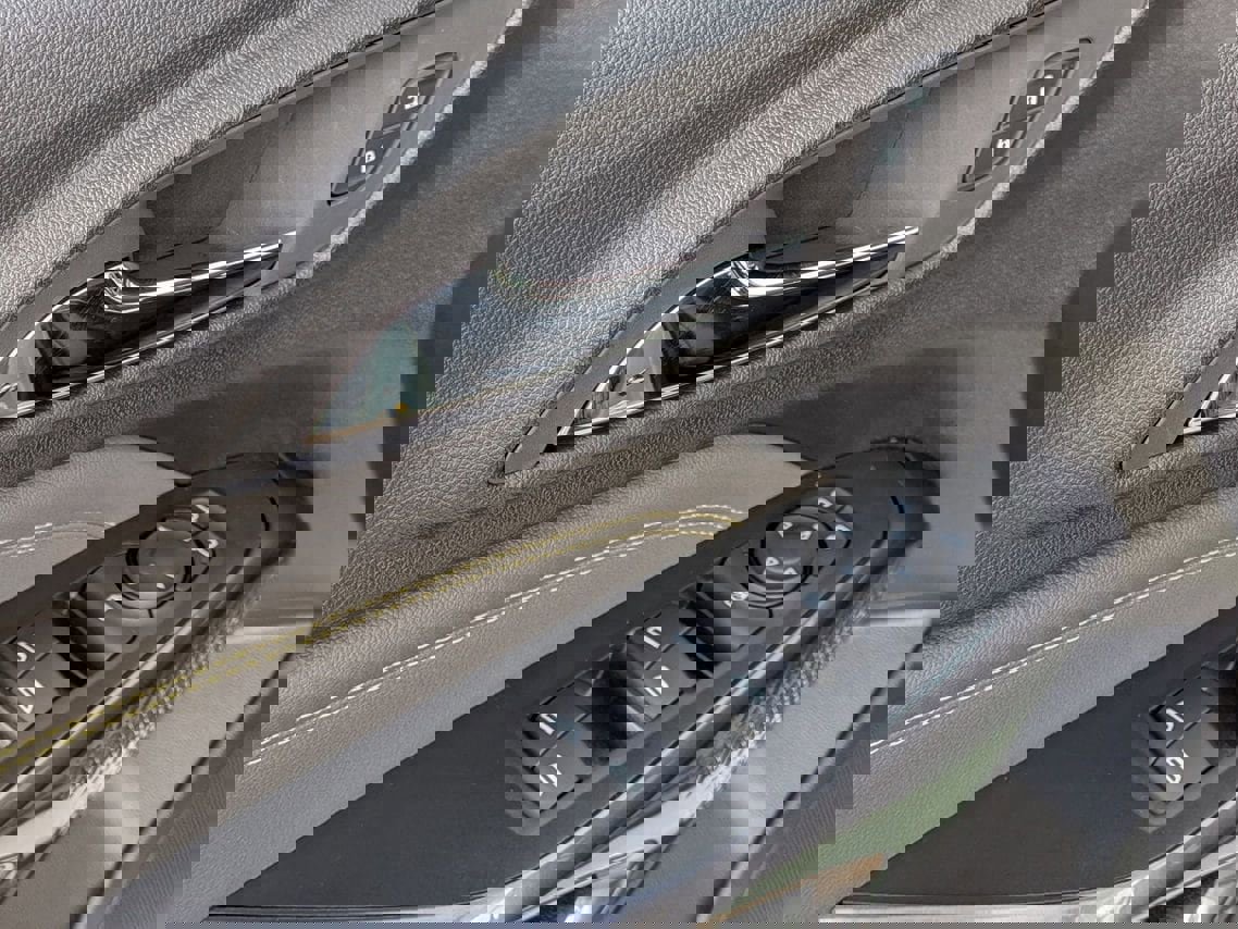 New 2026 Chevrolet Trax ACTIV w/ Sunroof Package image 9