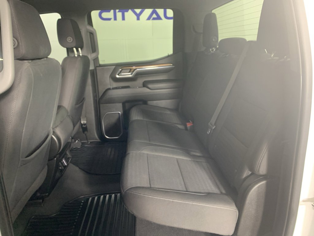 Used 2022 Chevrolet Silverado 1500 LT image 30