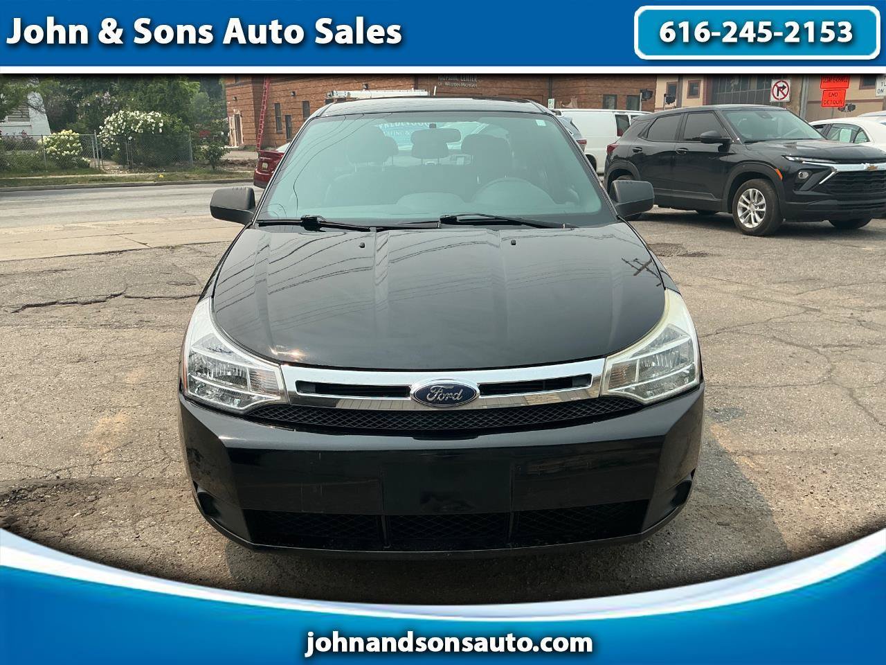 Used 2010 Ford Focus SE