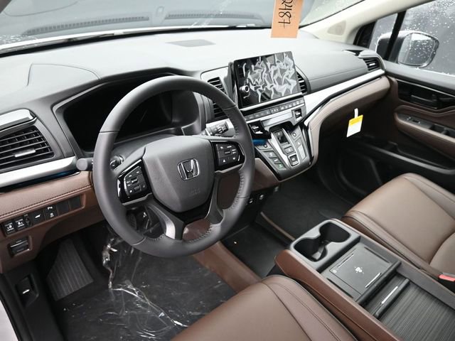 New 2026 Honda Odyssey Touring image 16