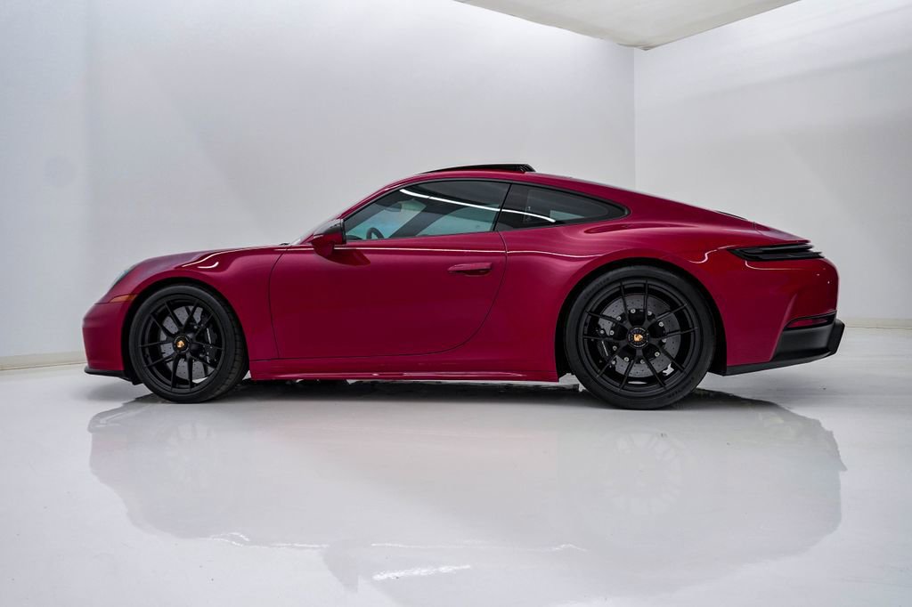 Certified 2025 Porsche 911 Carrera GTS RWD video 2