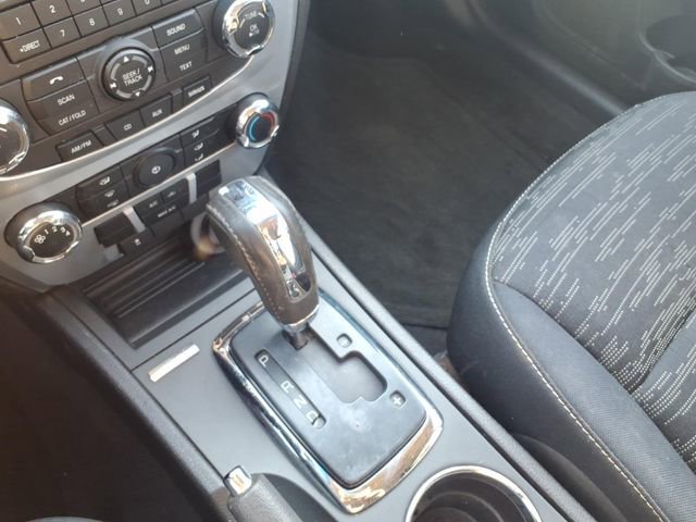 Used 2010 Ford Fusion SE image 18