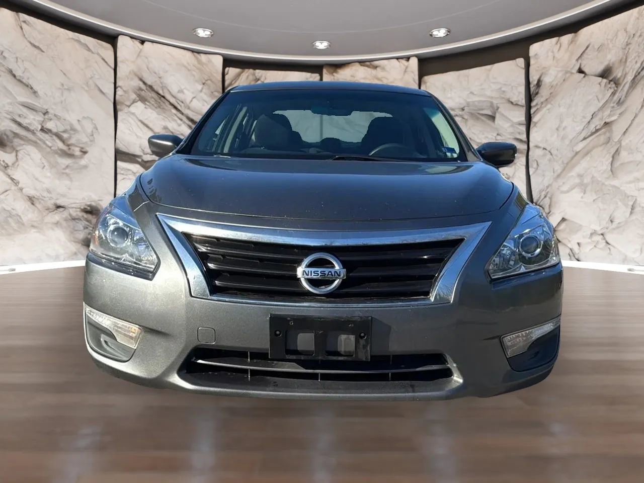 Used 2015 Nissan Altima 2.5 S w/ Special Edition Package image 2