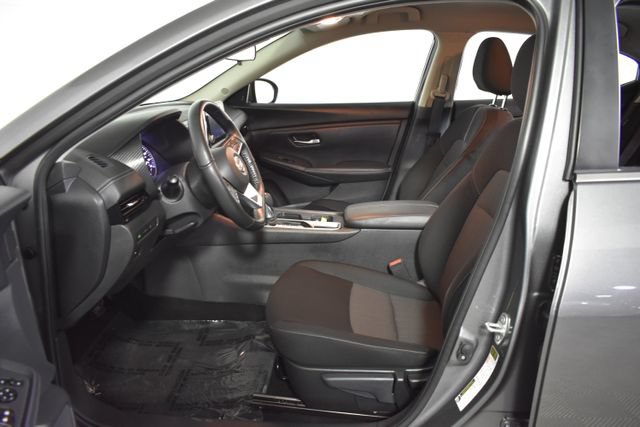 Used 2023 Nissan Sentra SV w/ All-Weather Package FWD image 11