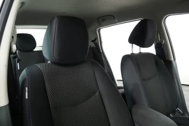 Used 2017 Nissan Leaf S w/ Charge Package FWD image 18