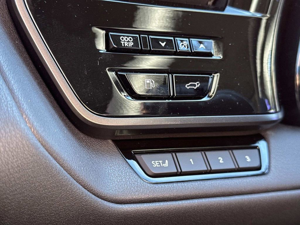 New 2026 Lexus TX 500h AWD image 26