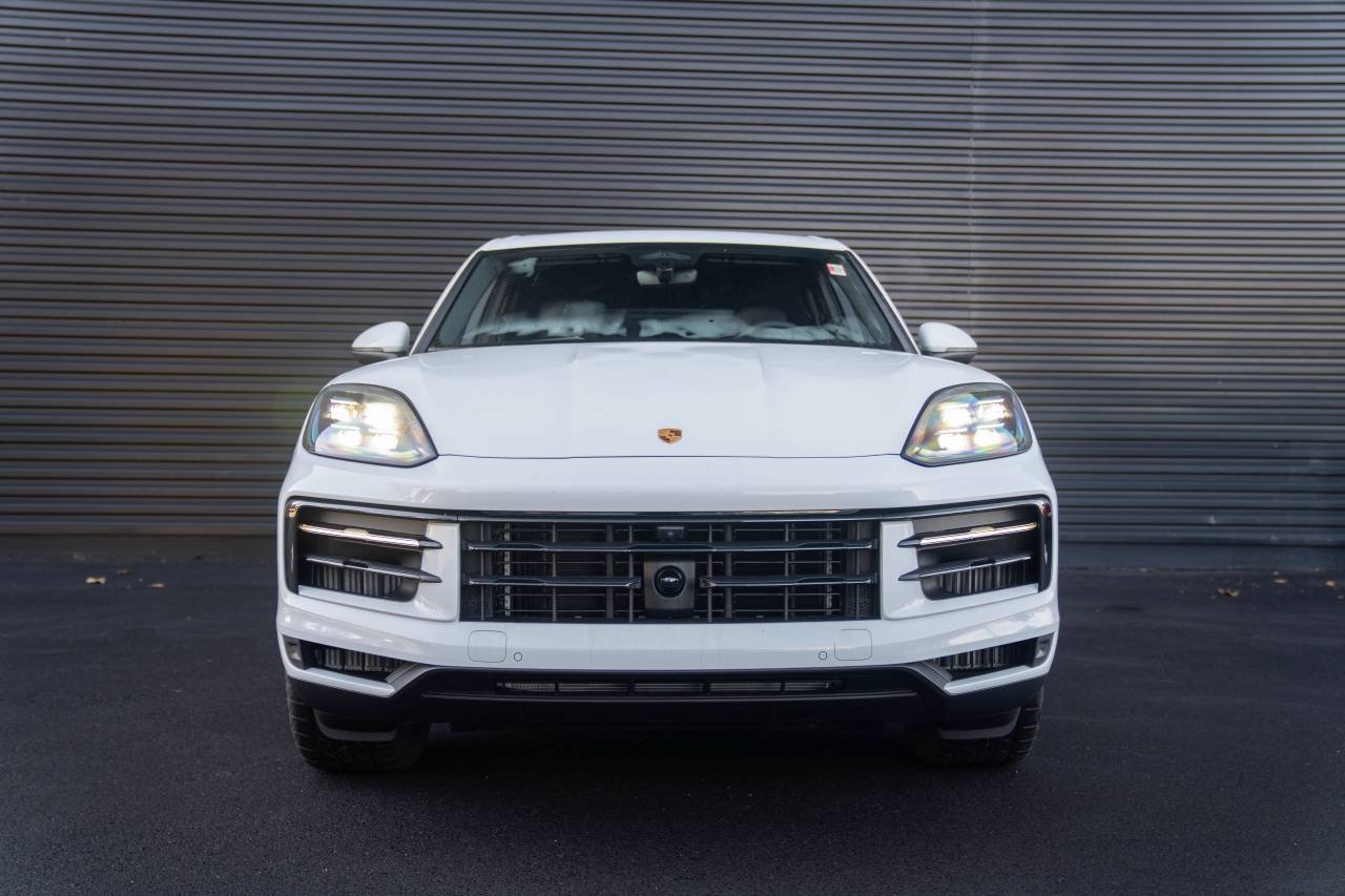New 2026 Porsche Cayenne S AWD/4WD image 6