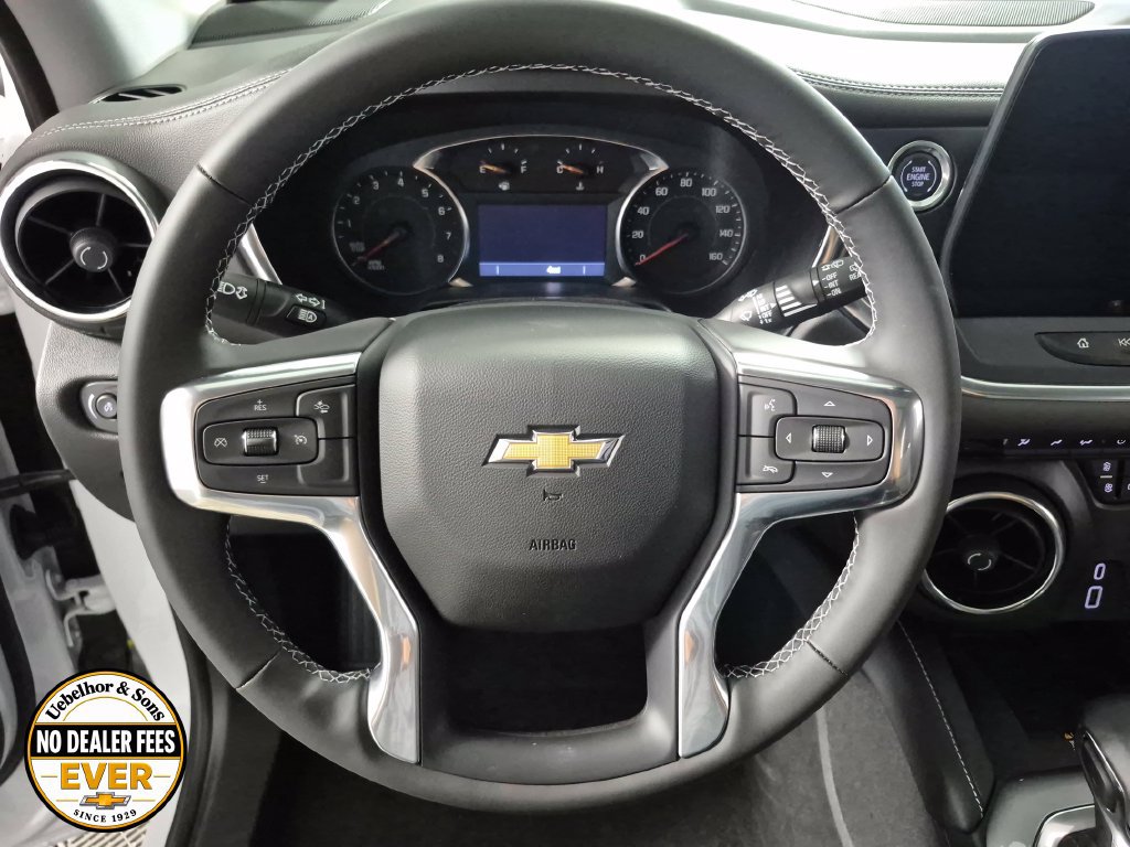 New 2026 Chevrolet Blazer LT w/ Sound & Technology Package FWD image 11