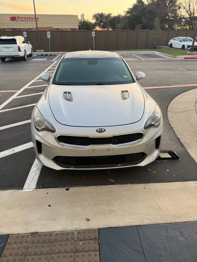 Used 2018 Kia Stinger image 9