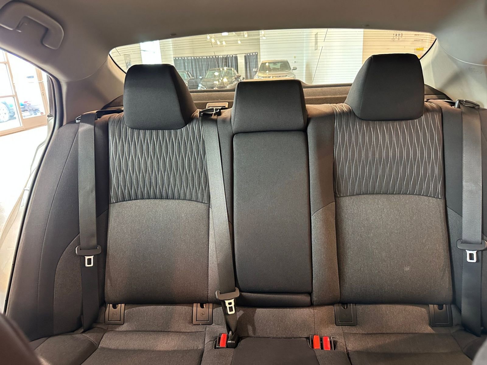 Used 2025 Toyota Camry LE FWD image 38