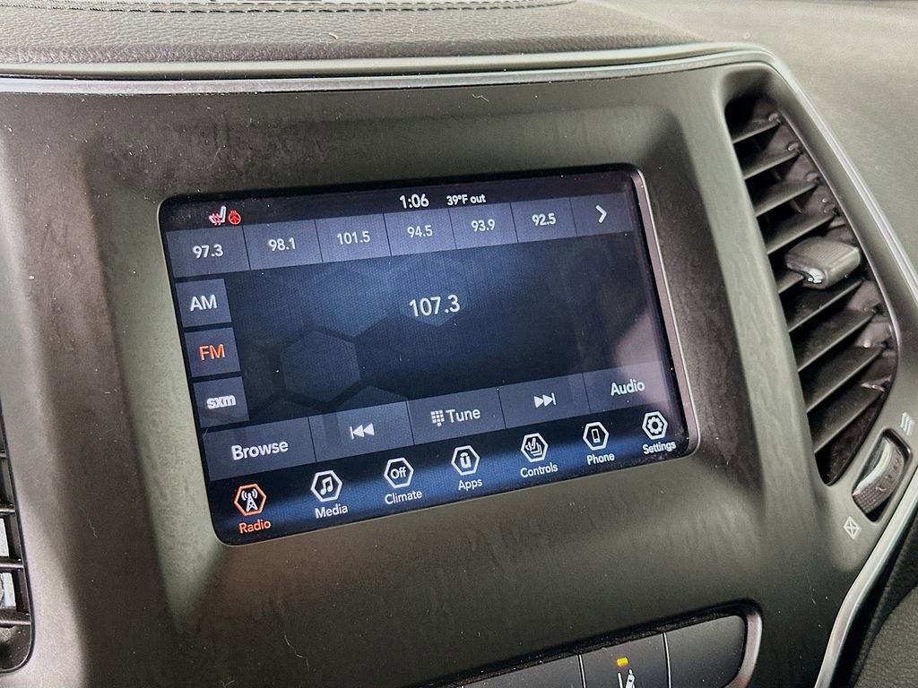 Certified 2021 Jeep Cherokee Latitude Lux image 23