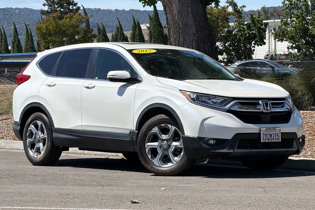 Used 2017 Honda CR-V EX image 2