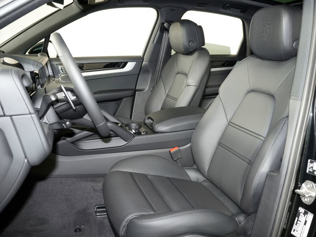 New 2026 Porsche Cayenne S AWD/4WD image 5