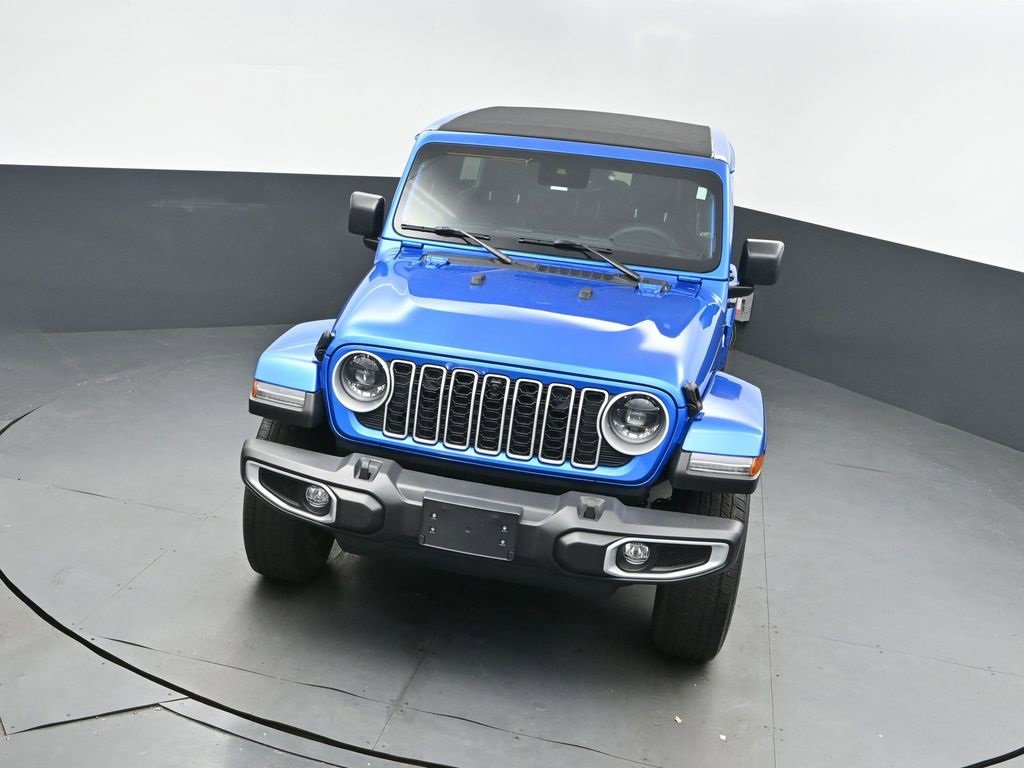 Used 2024 Jeep Wrangler Sahara w/ Technology Group image 40