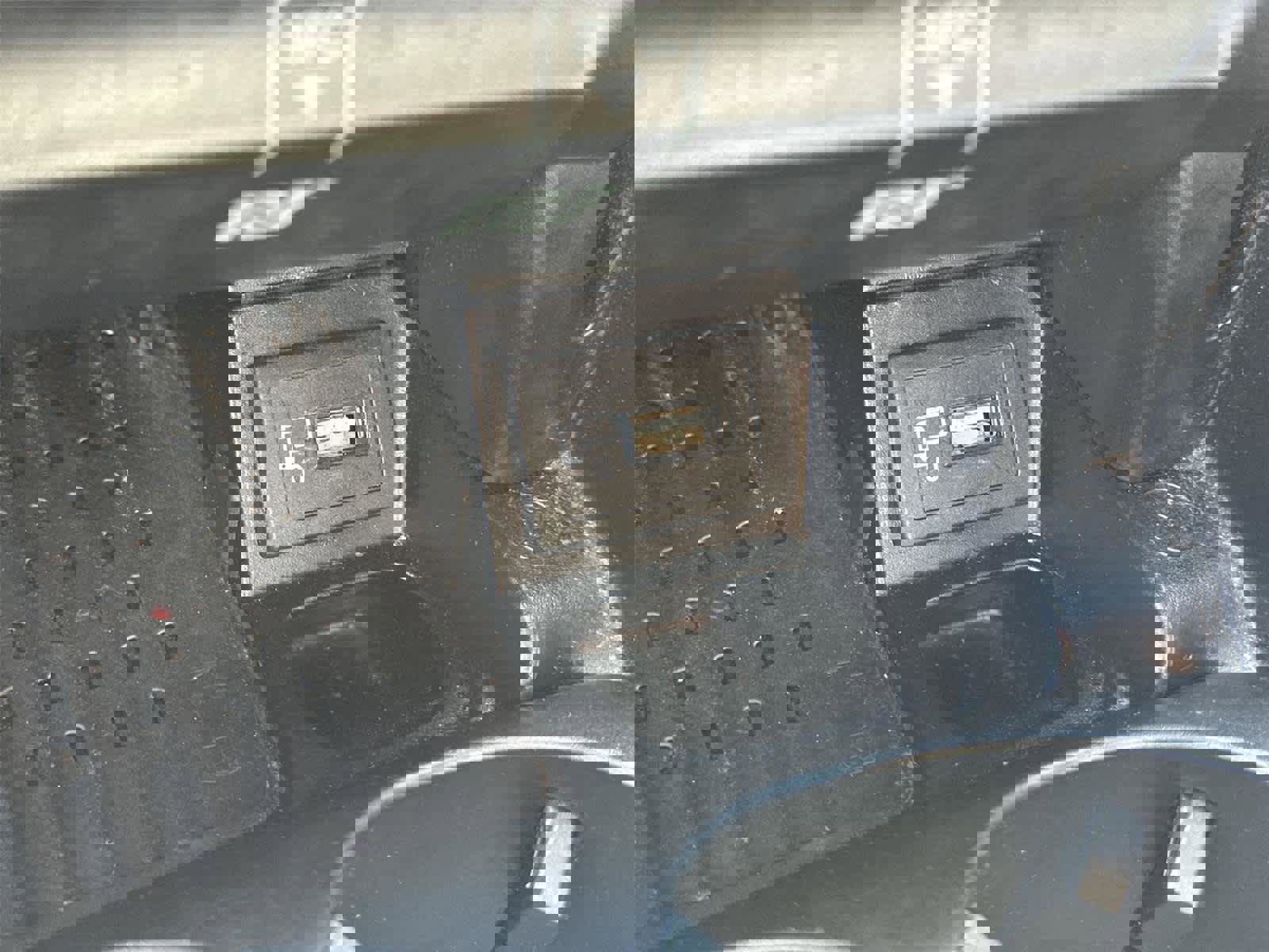 Used 2019 Mercedes-Benz E 450 4MATIC Sedan image 30