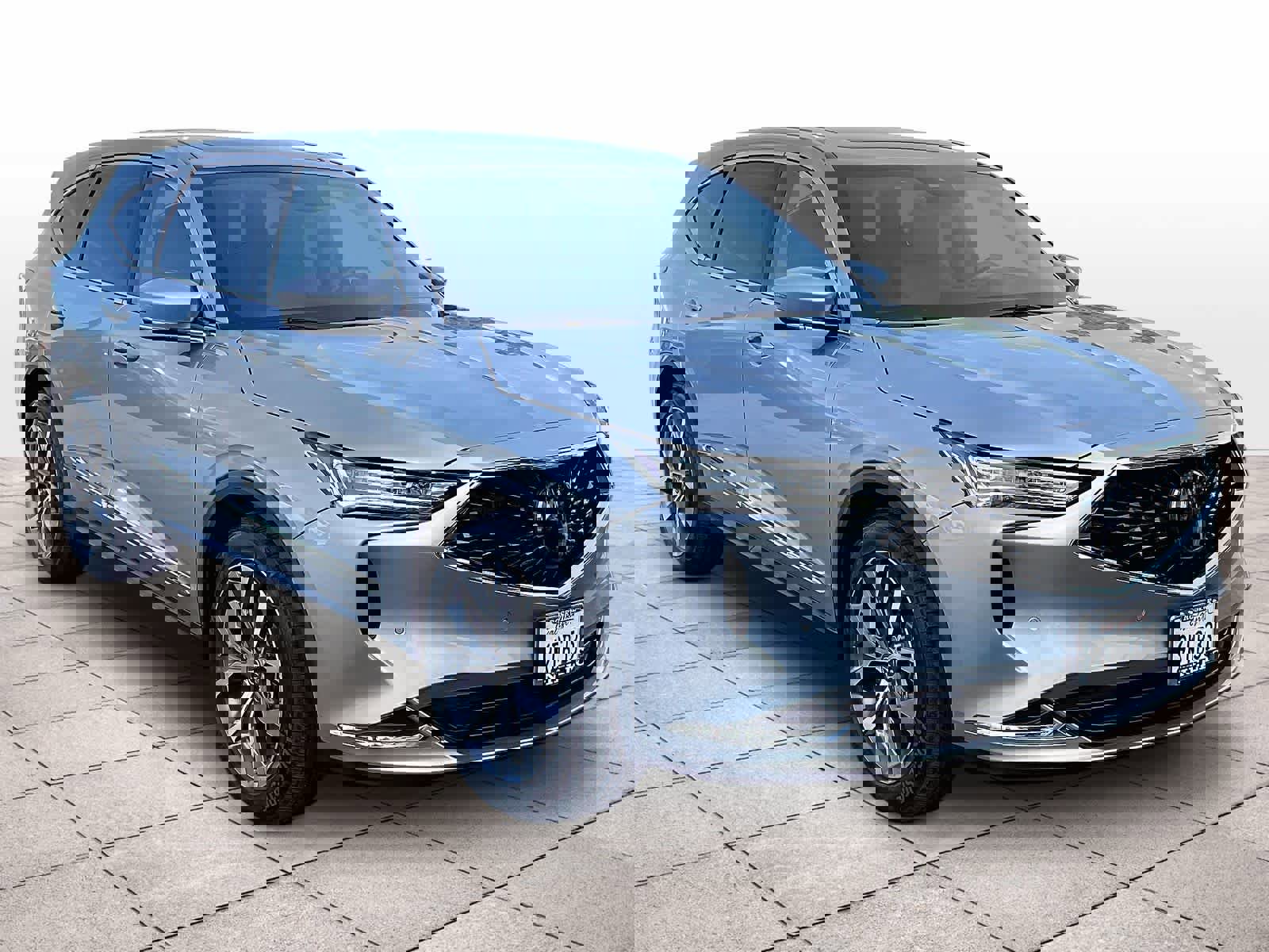 Used 2023 Acura MDX SH-AWD w/ Technology Package image 2