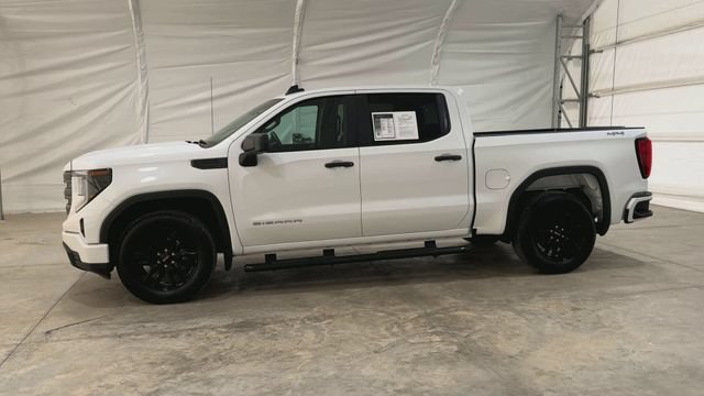 Used 2024 GMC Sierra 1500 Pro w/ Graphite Edition AWD/4WD image 9