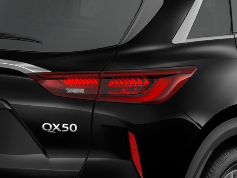 New 2025 INFINITI QX50 Luxe image 11