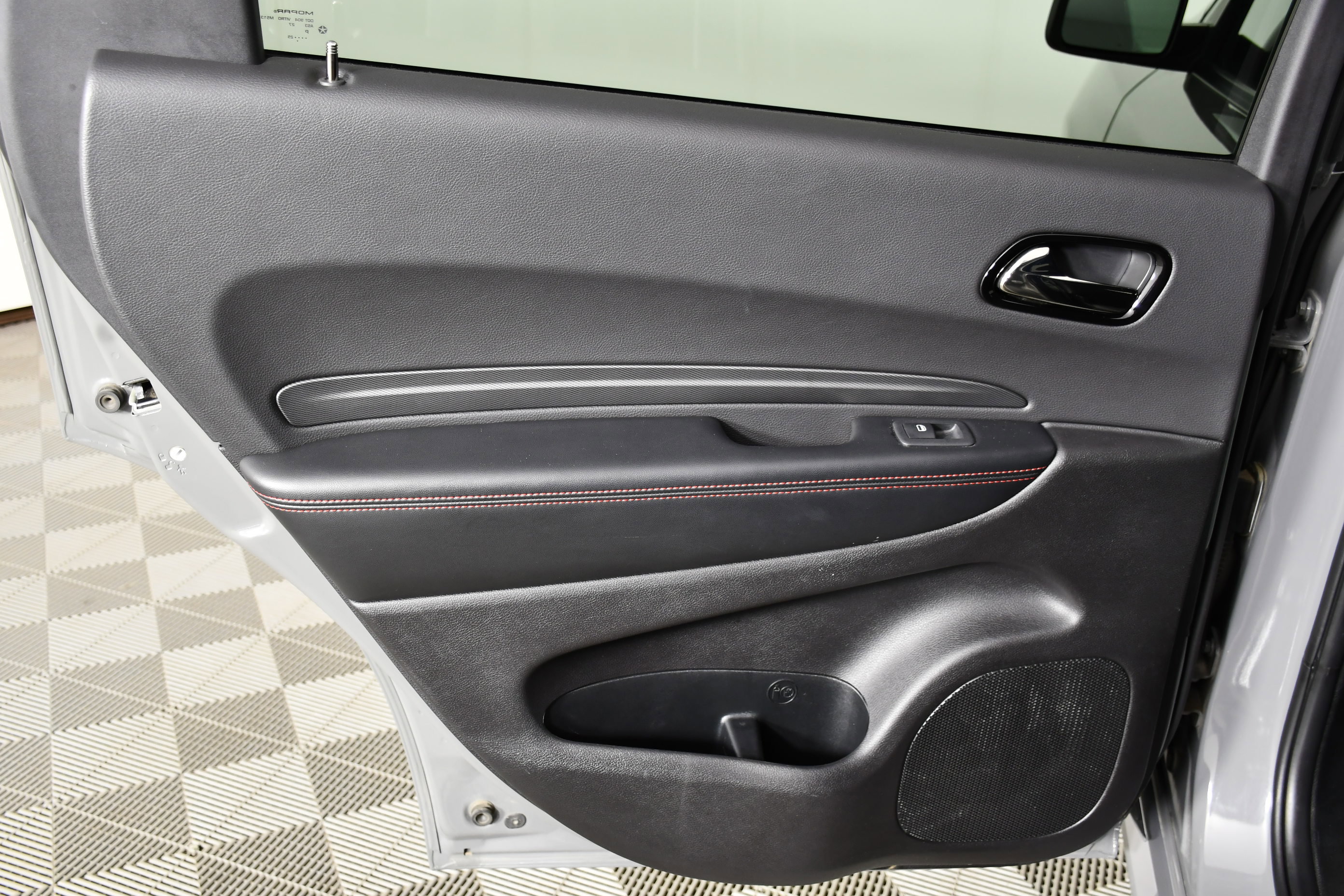 Used 2025 Dodge Durango GT image 28