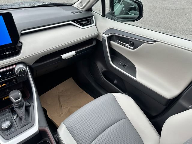 New 2025 Toyota RAV4 Limited w/ Advanced Technology Package image 21