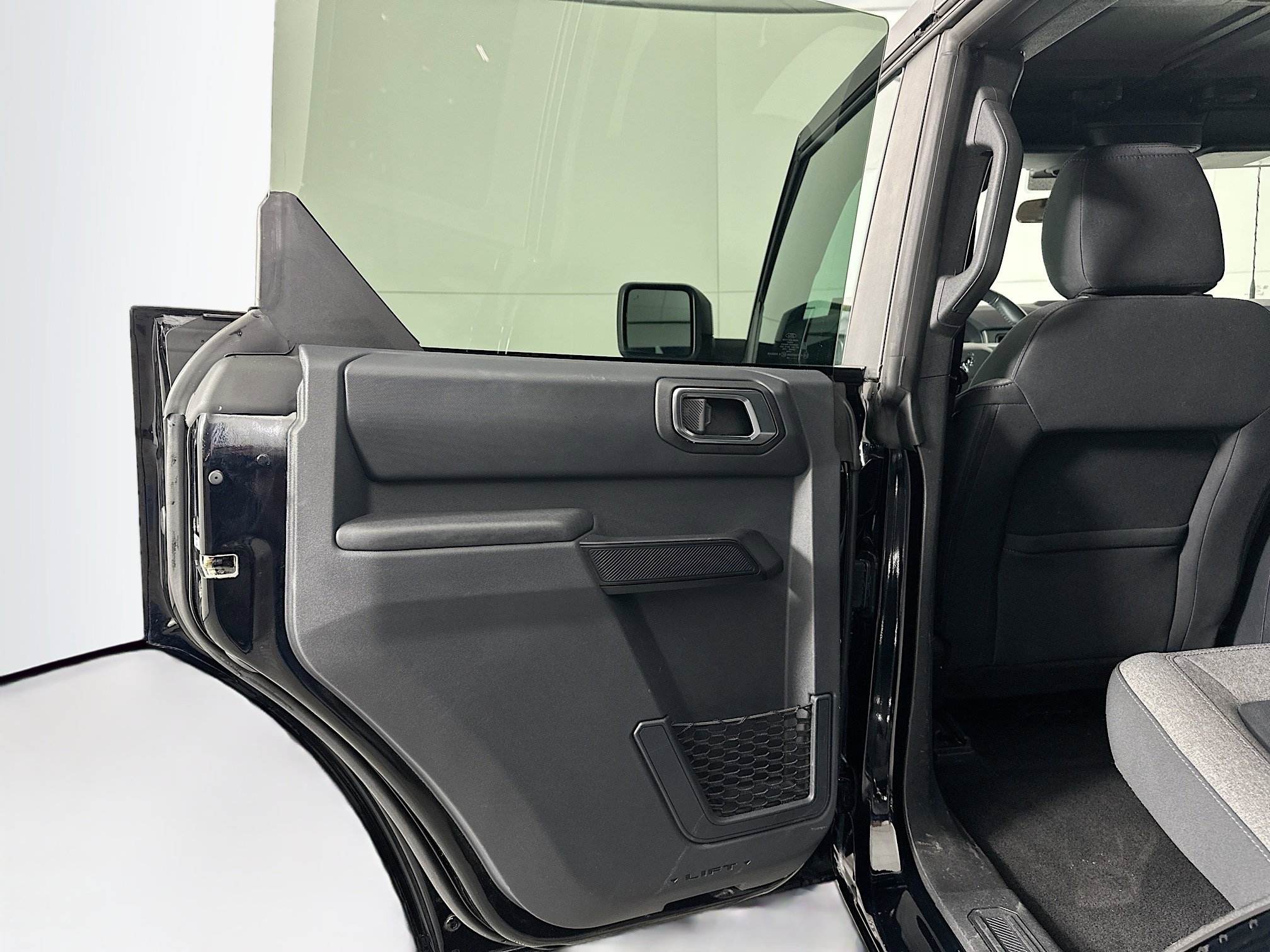 Used 2025 Ford Bronco Big Bend image 26